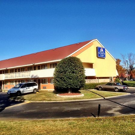 Americas Best Value Inn And Suites Little Rock Exterior photo
