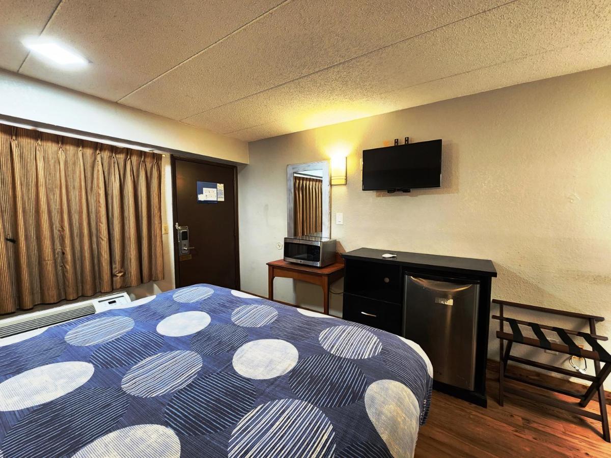Americas Best Value Inn And Suites Little Rock Exterior photo